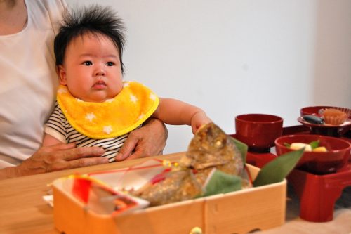 お食い初めの食器